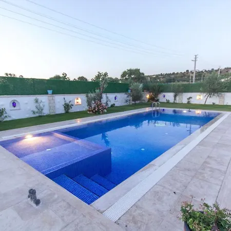 Villa Lux Tas Cesme