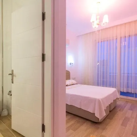 Lux Tas Villa Cesme