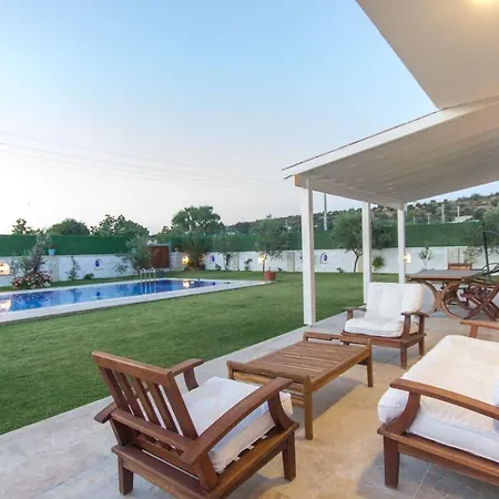 Lux Tas Villa Çeşme
