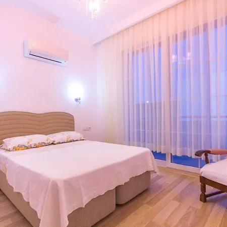 Lux Tas Villa *