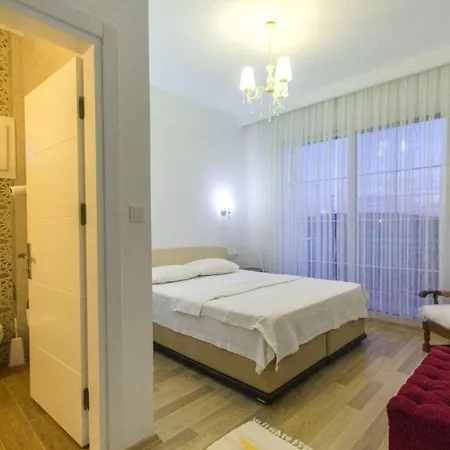 Villa Lux Tas *